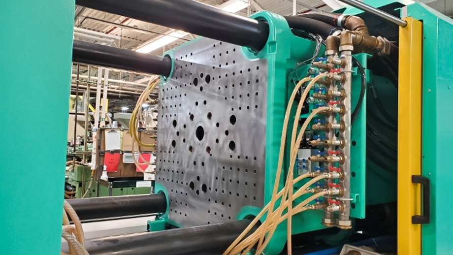Precision injection mold