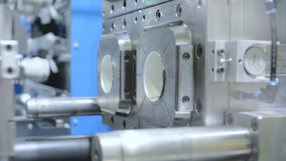 injection molding service